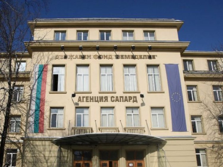 Старт на Програмата за селските райони, субсидията е 15 000 евро