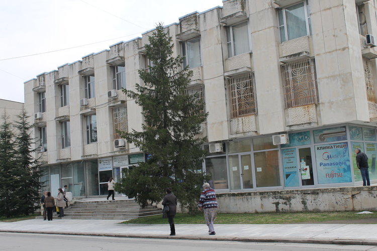 Обявиха кога се провеждат интервютата за работа в "Язаки"