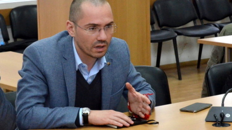 Джамбазки в Кърджали: Не желаем да ставаме буферна зона и да се превръщаме в бежански лагер