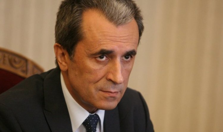 Пламен Орешарски се кандидатира за президент