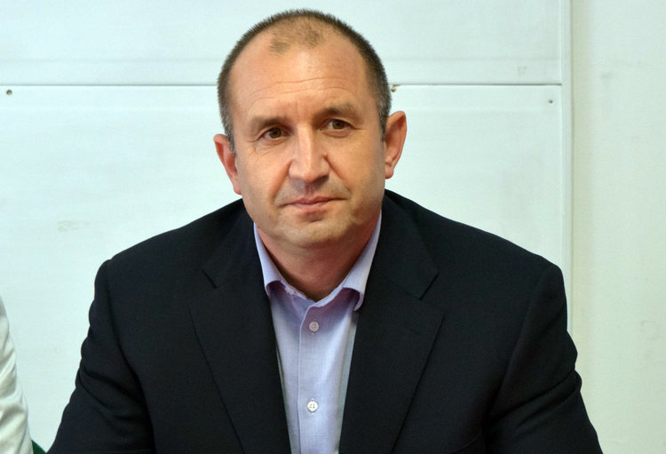 Ген.Радев:Гласувайте на балотажа на 13 ноември с бюлетина №13