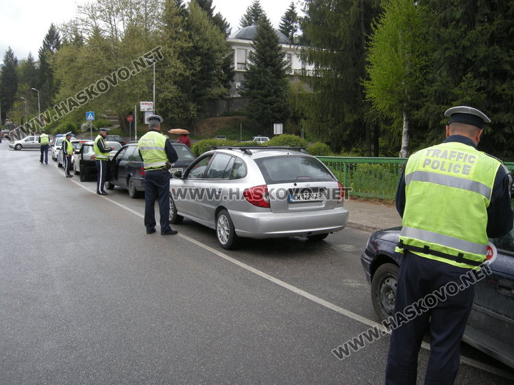 1400 нарушения на пътя през ноември засече Пътна полиция в Смолян и региона