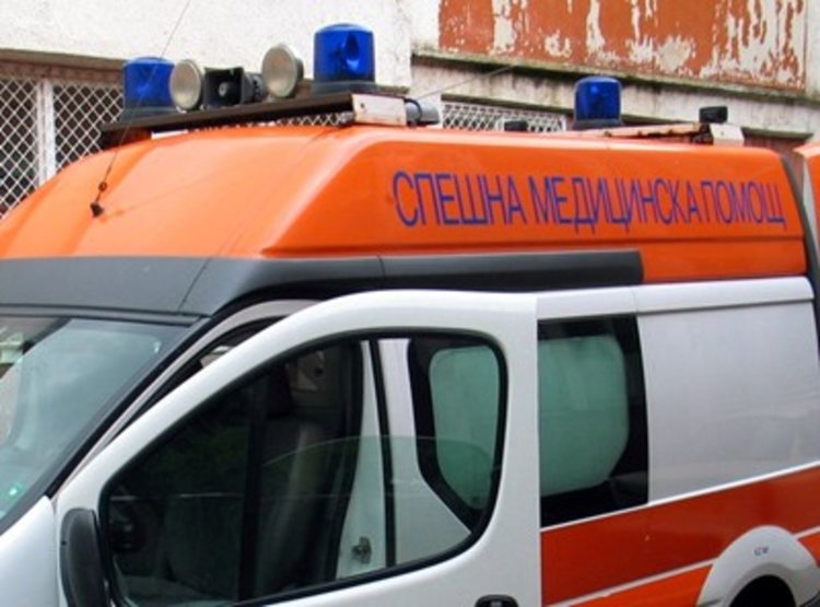 Извадиха измръзнал човек от барака в Хасково
