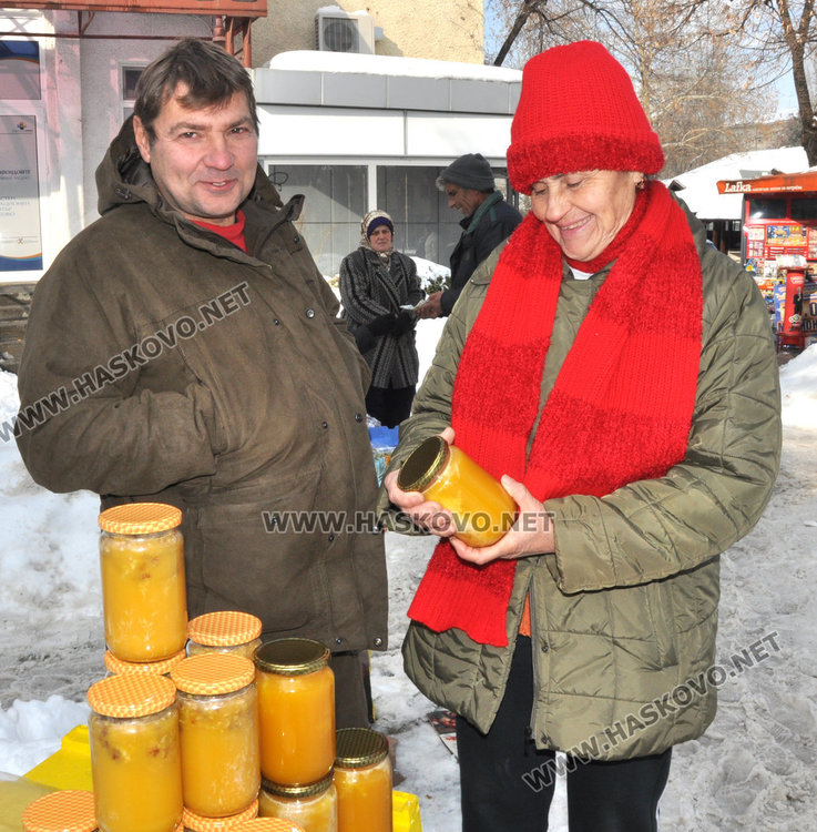 Хасковлии лекуват болно гърло с домашен пчелен мед