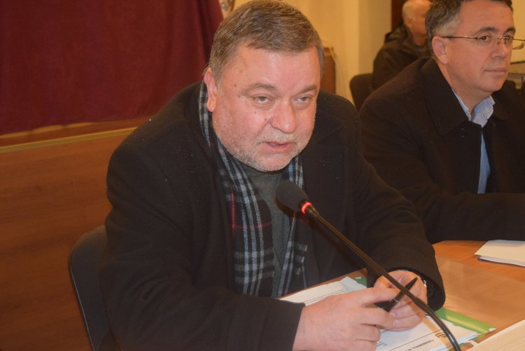 Общината покрива 2/3 от издръжката на децата в детските градини,таксите не са увеличавани от 2003 г.