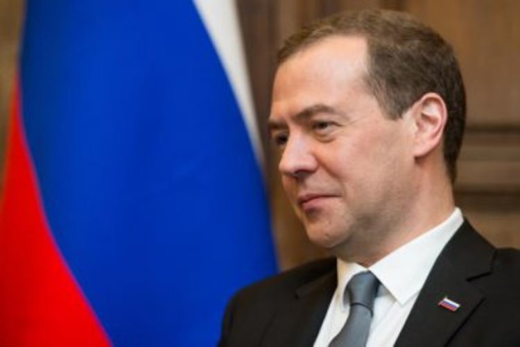 Медведев бе преизбран като лидер на партия "Единна Русия"