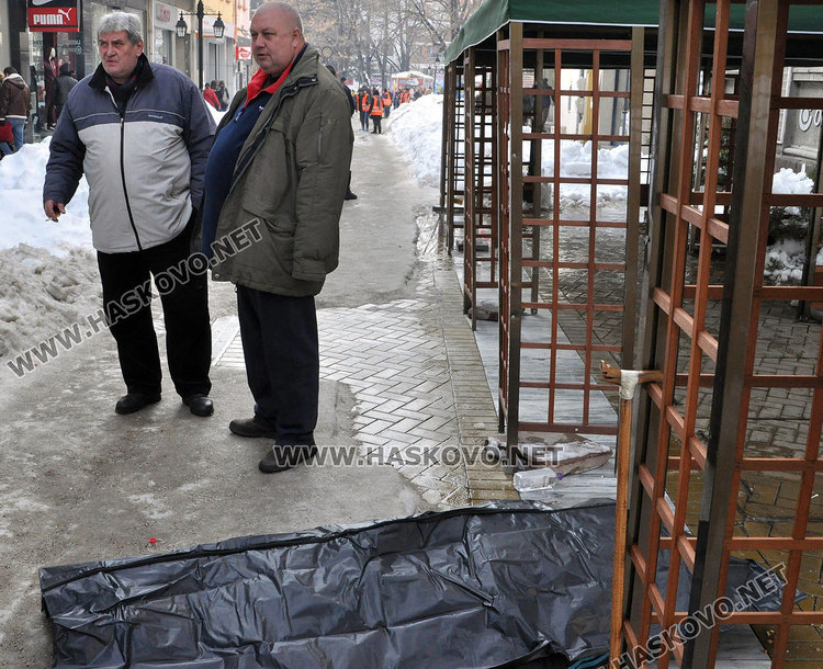 Съдебният лекар: Починалият вчера в Хасково мъж е умрял от сърце