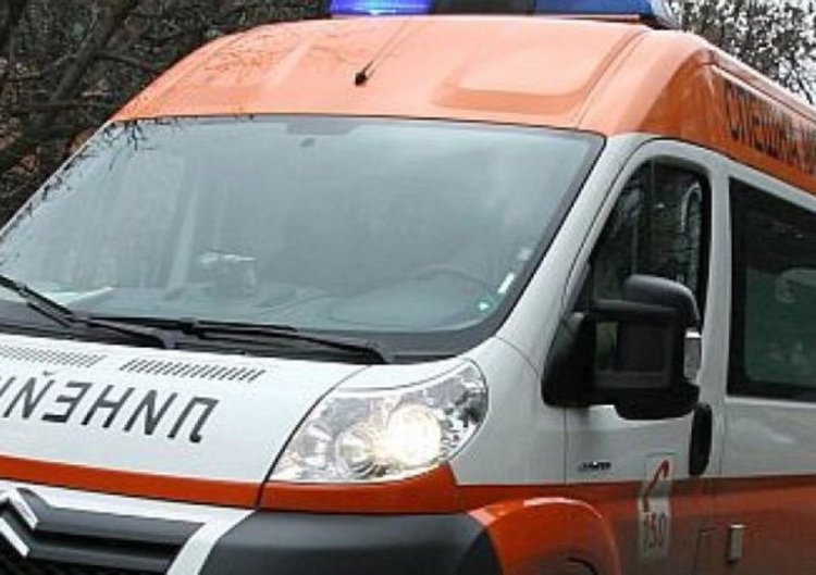 Двама младежи пострадаха заради висока скорост на неразумен варненец