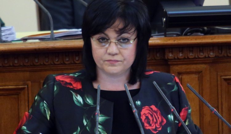 Нинова: Сблъсъкът между мен и Борисов трябва да е очи в очи, ние не сме конферансиета