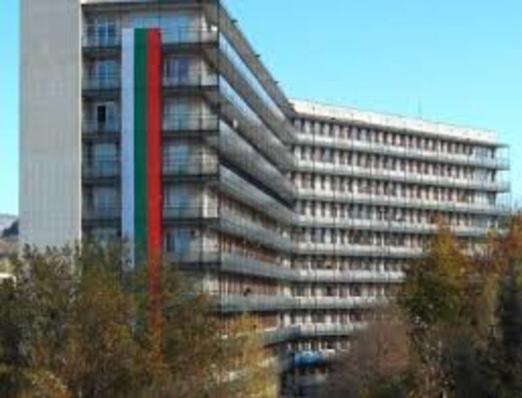 Болницата организира безплатни прегледи за туберкулоза за кърджалийци