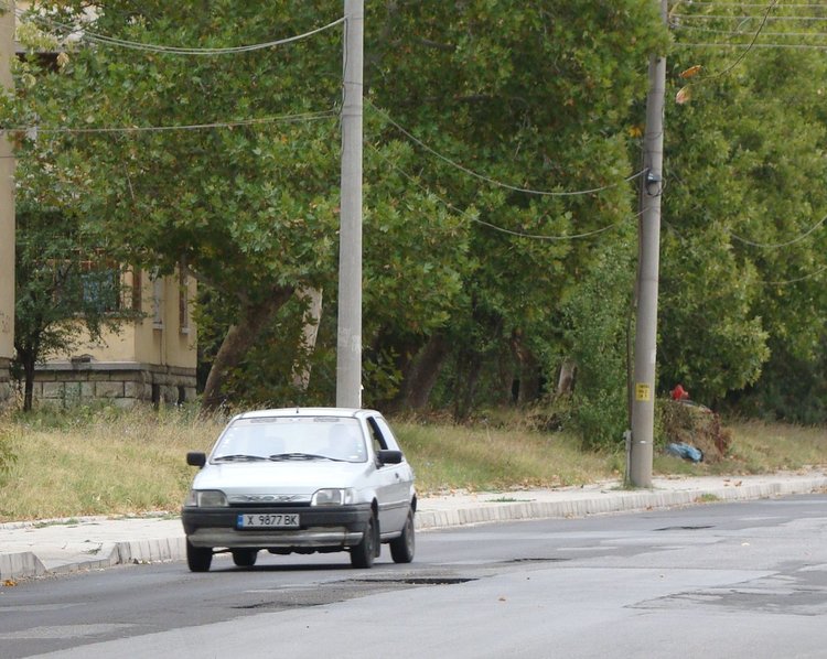 Общината: Ремонта на пътя Чирпан - Симеоновград стартира през есента