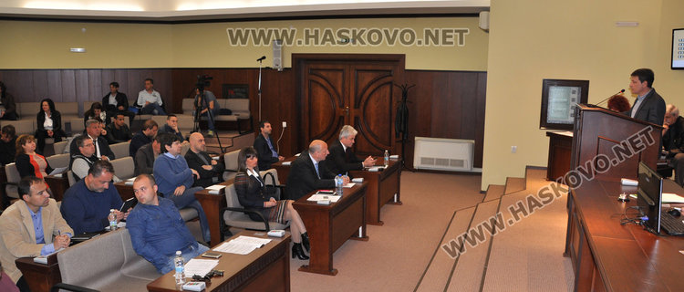 Въвеждат електронна система за прием в първи клас в хасковските училища