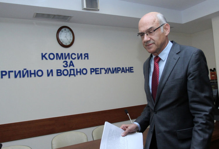 Нови, по-високи цени на ток и топло и нов протест
