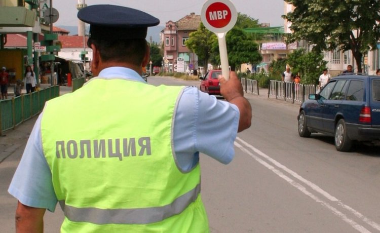 За пет часа МВР засече близо 1000 коли с превишена скорост