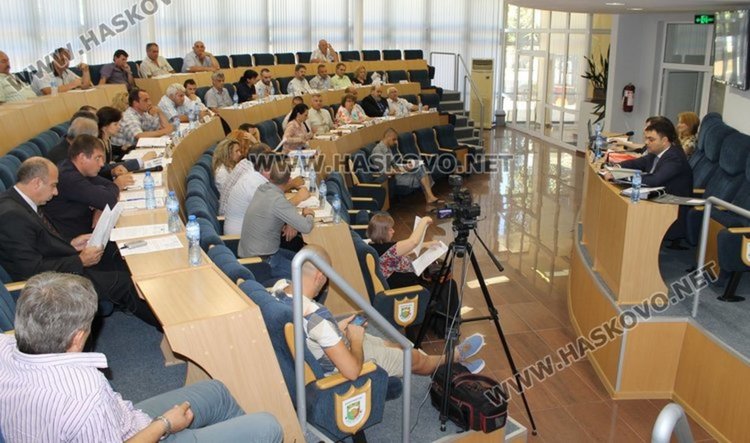 На сесия предлагат временен кмет на село Ябълково