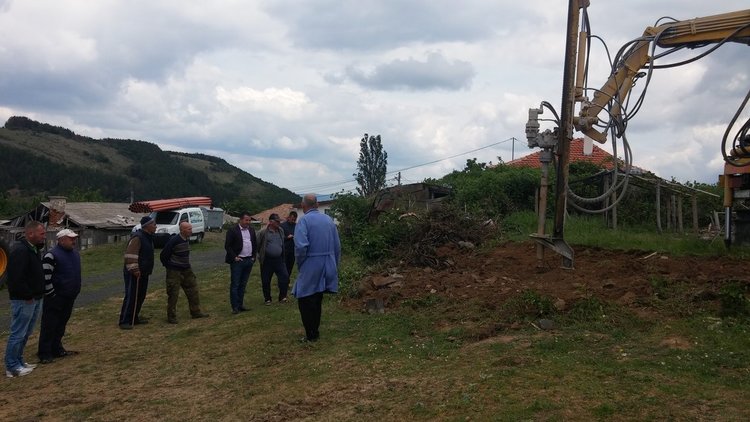 Нов сондаж решава проблема с водоснабдяването на Пиявец 