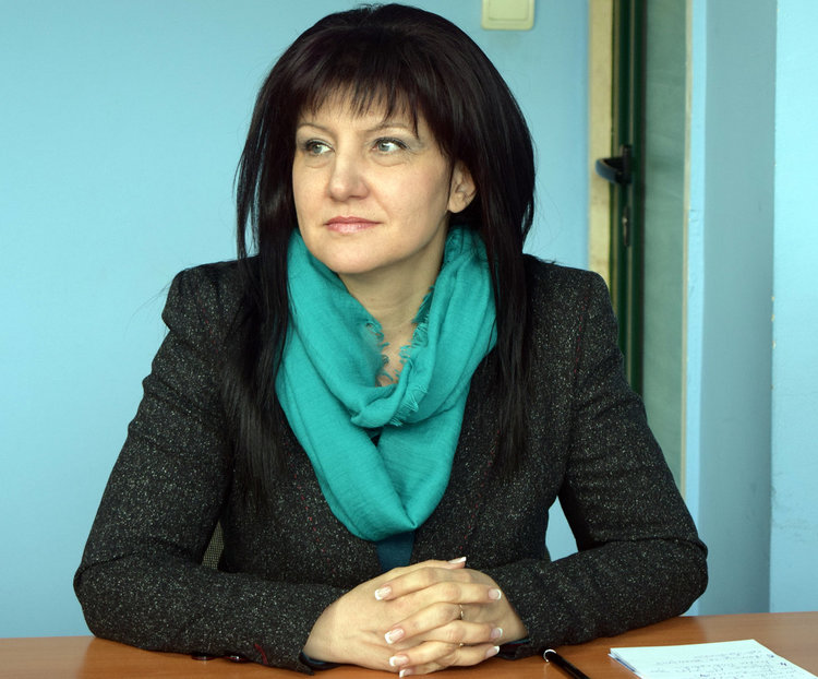 Караянчева:Забавянето на санирането в Кърджали е заради липса на политическа воля