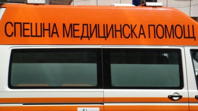 12-годишен велосипедист пострада при сблъсък със скутер, управляван от 17-годишно момче