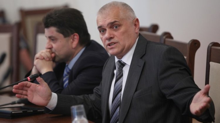 Недостиг на полицаи заради ниско IQ