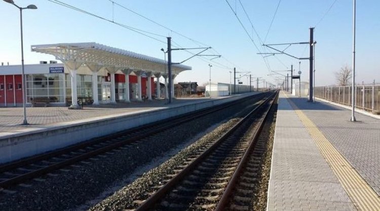 Влак прегази жена край село Ябълково