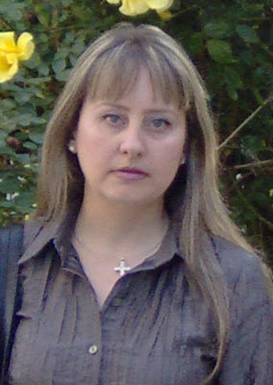 Две литературни награди получи поетеса от Градина