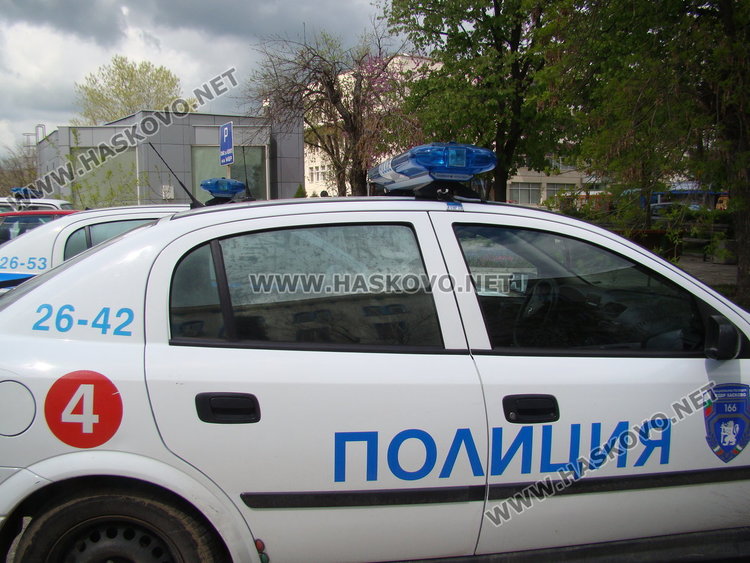 Отмъкнаха 12 литра ракия в село Бодрово