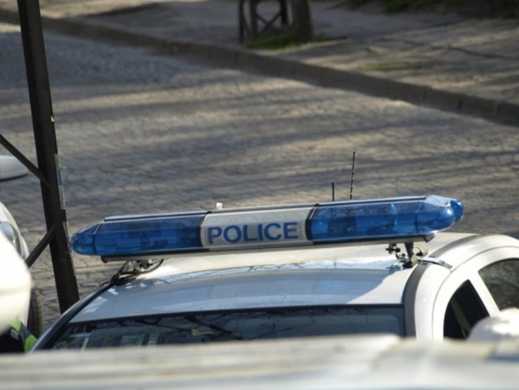 Младеж от Мадан задържан в ареста, надрусан шофирал чужда кола 
