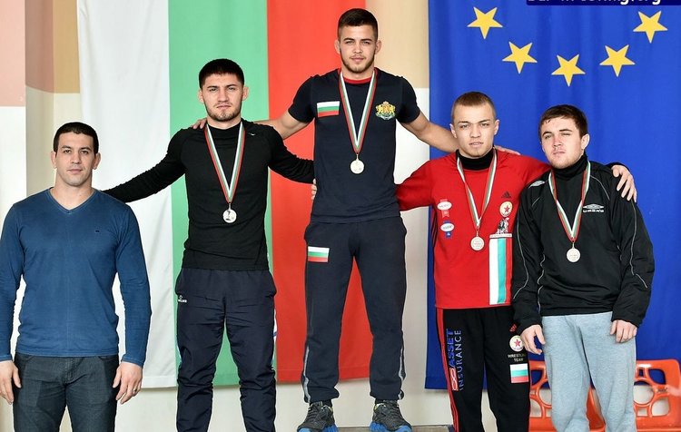 Шампионска титла за Микяй Наим от държавното първенство