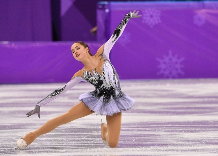 15-годишен руски черен лебед покори олимпийския лед (видео)