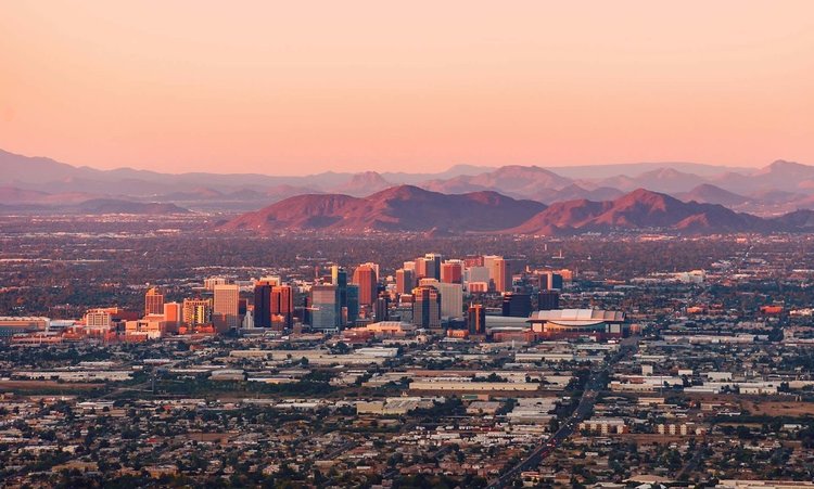 Чакат ни опустошителни жеги, суши и наводнения