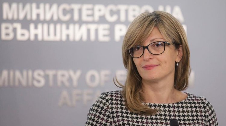 Екатерина Захариева: Холандия и Франция пречат за приемането на България в Шенген