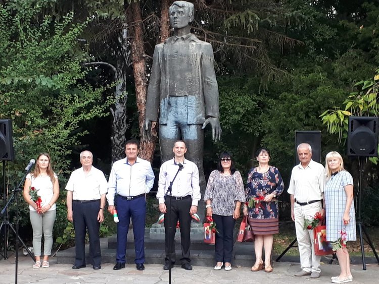 Социалистите в Кърджали отбелязаха Девети септември