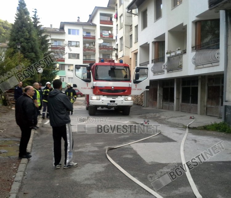 Пет пожара за денонощието, всички от запушени комини