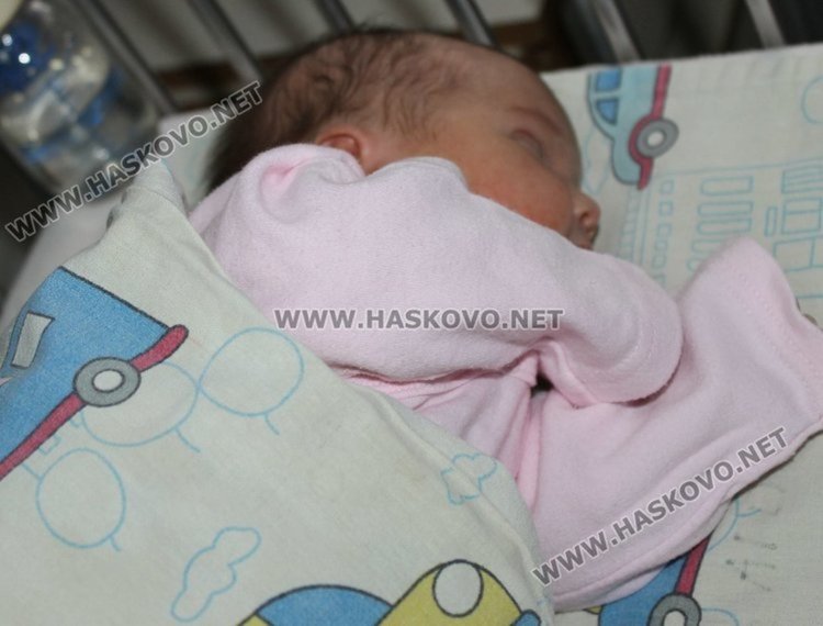 Роди се първото бебе на Димитровград за 2019 година