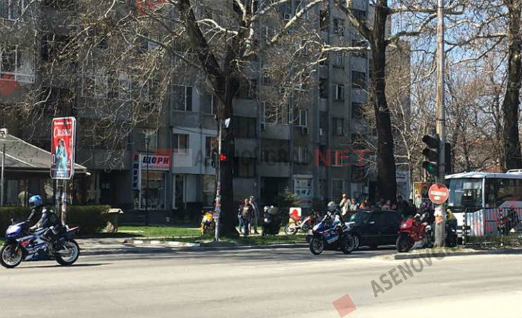 Рокерско шествие за Първа пролет до Бачковския манастир