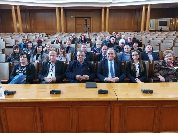 Представители на ГЕРБ-Асеновград посетиха парламента