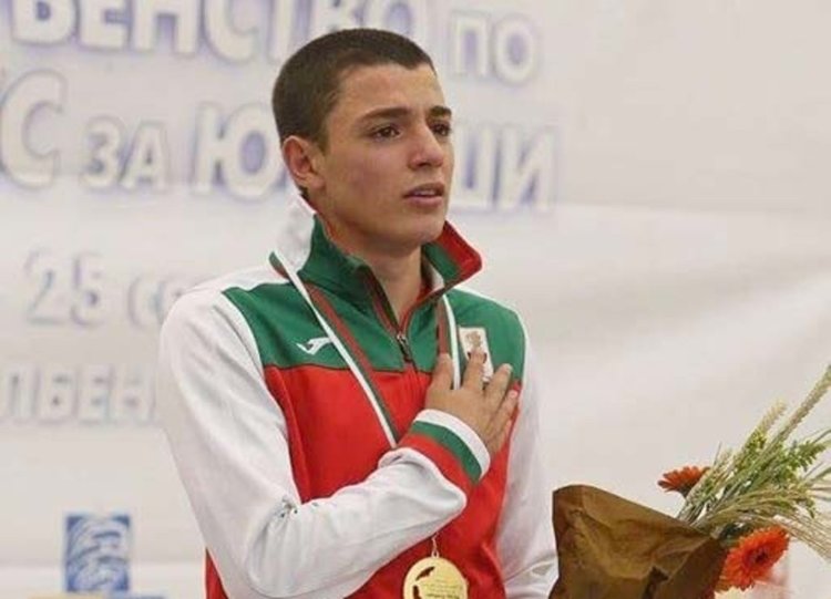 Ергюнал Сабри покори още един връх в бокса-стана републикански шампион при мъжете