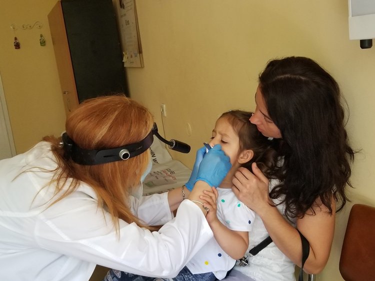 Безплатни прегледи на деца от водещи специалисти за Деня на детето в Кърджали