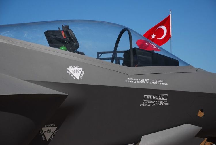 САЩ обмисля нова оферта към Турция за Patriot и F-35 