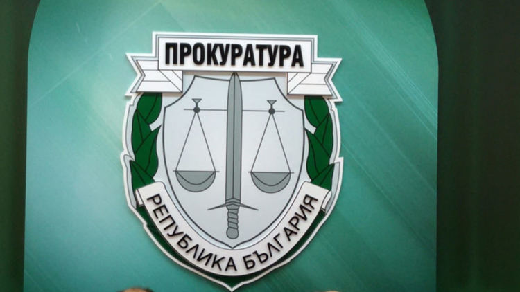 Спецакция блокира Бургас, 10 в ареста за рекет