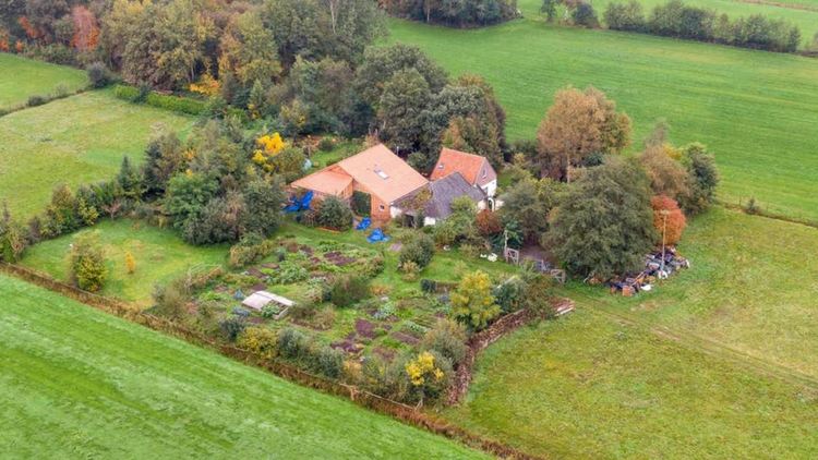  Семейство прекара девет години в мазето в очакване на "края на света"