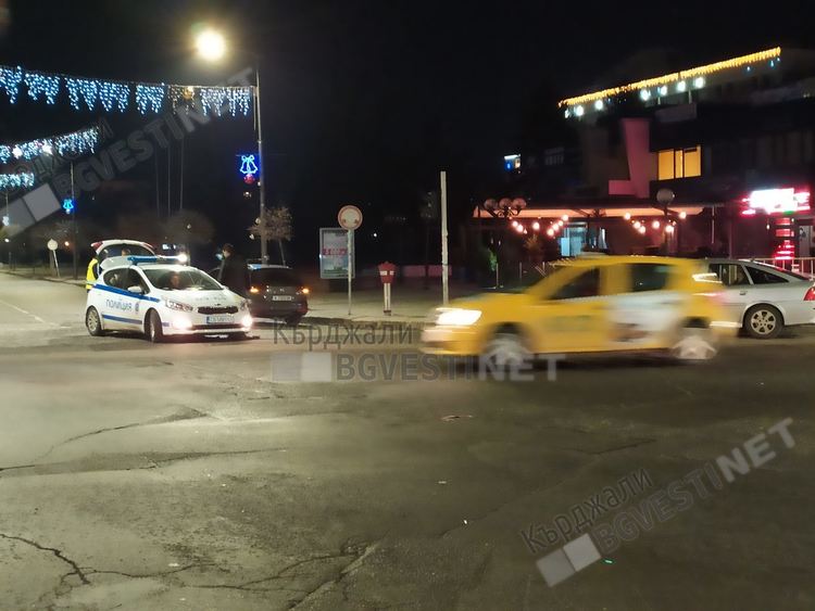 Не един,а двама пешеходци наведнъж блъснаха снощи на бул."България" в Кърджали