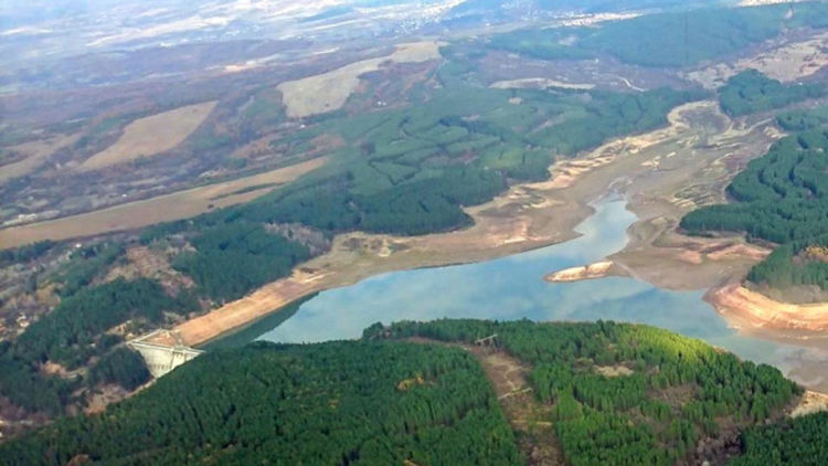 "Стомана" и ТЕЦ-ът на Ковачки ползвали вода от язовир Студена въпреки забраната