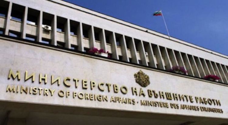 МВнР повиши индекса на риска и предупреди за преустановяване на пътуванията в Италия
