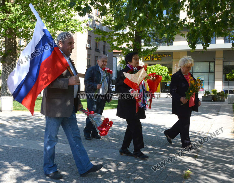 Русофилите от Хасково отбелязаха Денят на победата и Денят на Европа