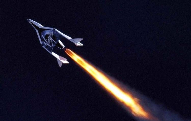 Първите космически туристи ще летят с Virgin Galactic в началото на 2021