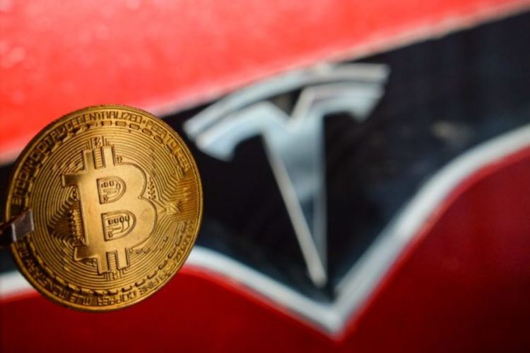 Wedbush Securities: Инвестициите на Tesla в биткоини са по-печеливши от продажбите на електромобили за една година