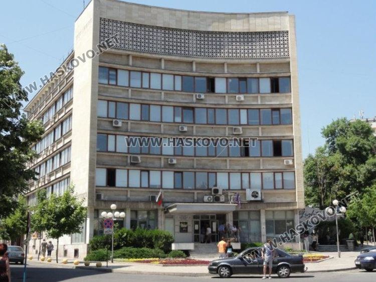 Още 5 работни дни плащаме данък върху доходите с отстъпка