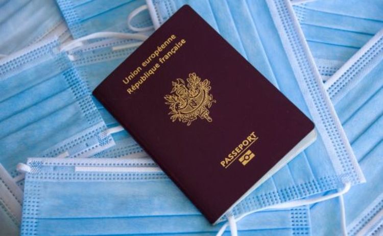 Страните от ЕС официално се споразумяха да въведат COVID паспорти за пътуване