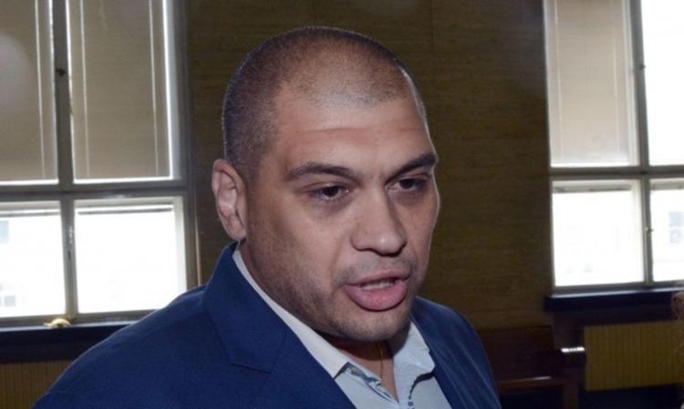 Депутатът, сменил ГЕРБ с ДПС, отрече да е рекетирал бизнесмена Илчовски